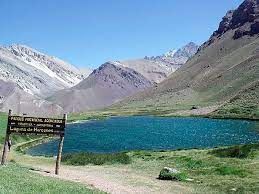 Laguna de Horcones￼