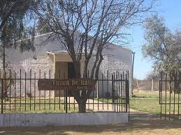 Iglesia del pueblo de Ñacuñan